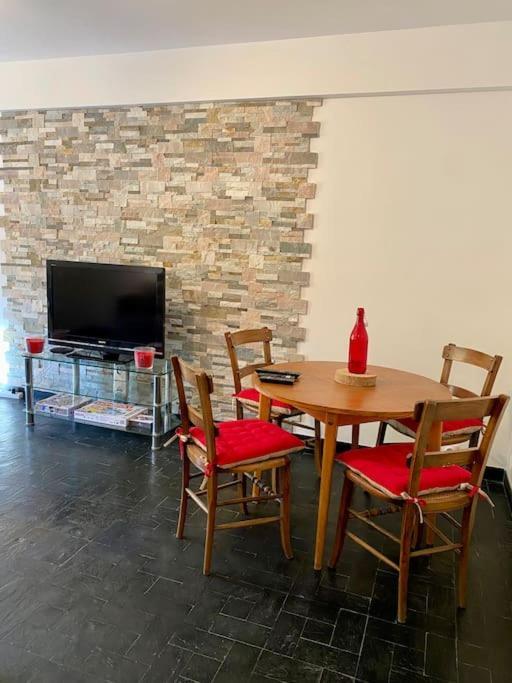 Charmant Appartement Renove Au Coeur Du Village Saint-Martin-Vésubie 외부 사진